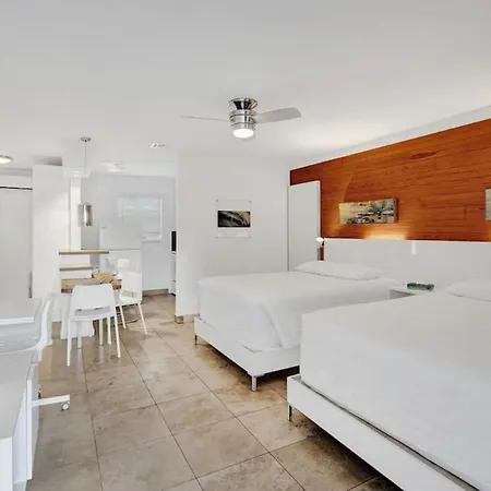 Waves Beach Town Spacious Studio Apartment For 4 People